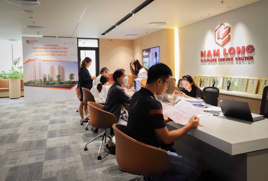 Nam Long bàn giao gần 3.000 sổ hồng, sổ đỏ trong năm 2024